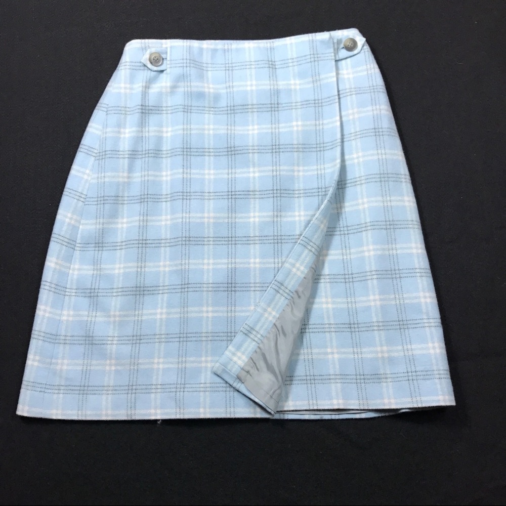 Ann Taylor Loft 75% Virgin Wool wrap shirt size 10
